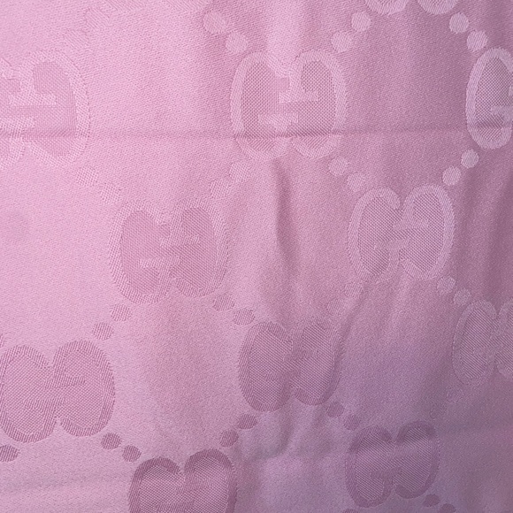 Gucci Pink Wool Scarf - Picture 6 of 7